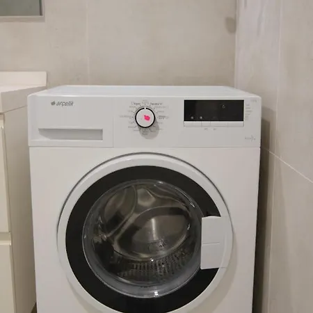 Cozy Retreat Stylish 2br Apt 아파트