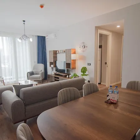 Cozy Retreat Stylish 2br Apt איסטמבול