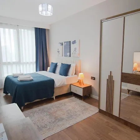 Cozy Retreat Stylish 2br Apt דירה *